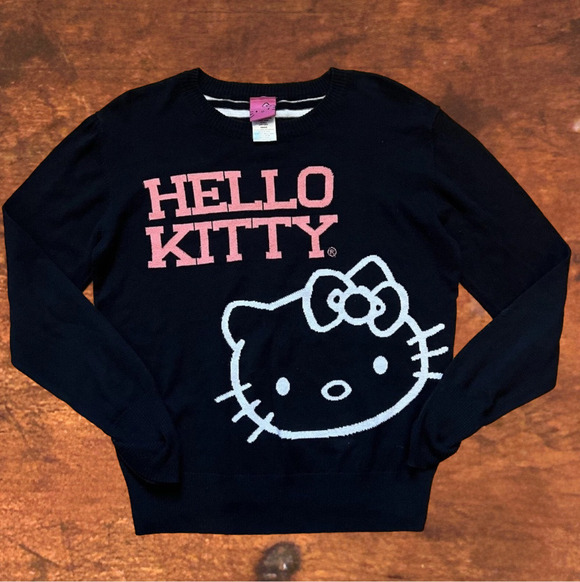 SANRIO HELLO KITTY Classic Knit Sweater Crewneck Long Sleeve Size Small NWOT - Picture 6 of 12